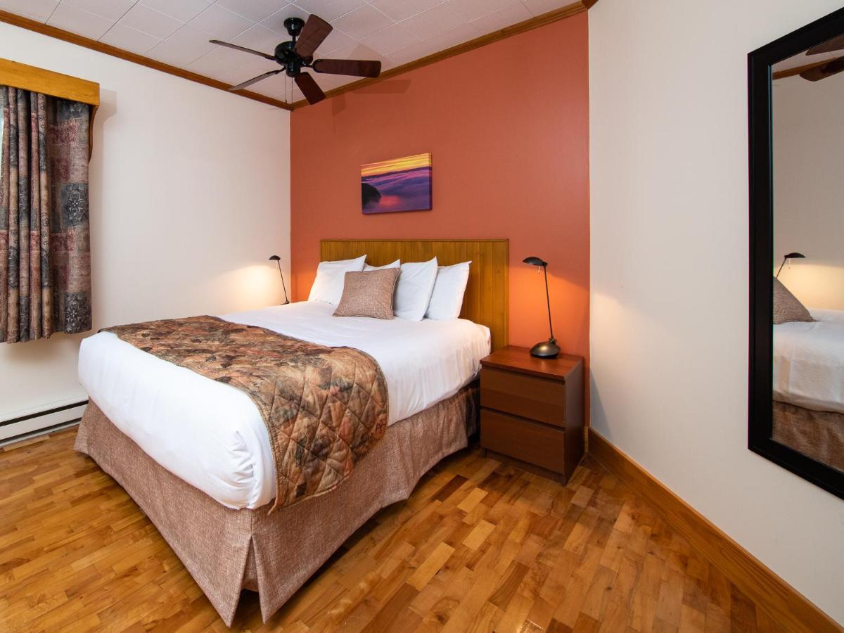 Au Pic De L'Aurore Motel-Chalets ペルセ エクステリア 写真