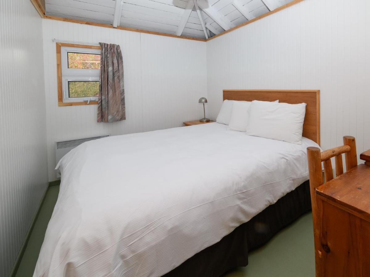 Au Pic De L'Aurore Motel-Chalets ペルセ エクステリア 写真