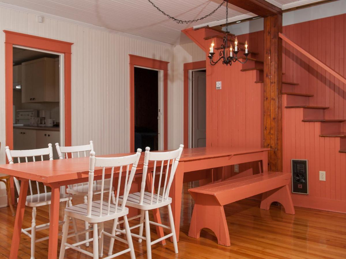 Au Pic De L'Aurore Motel-Chalets ペルセ 部屋 写真